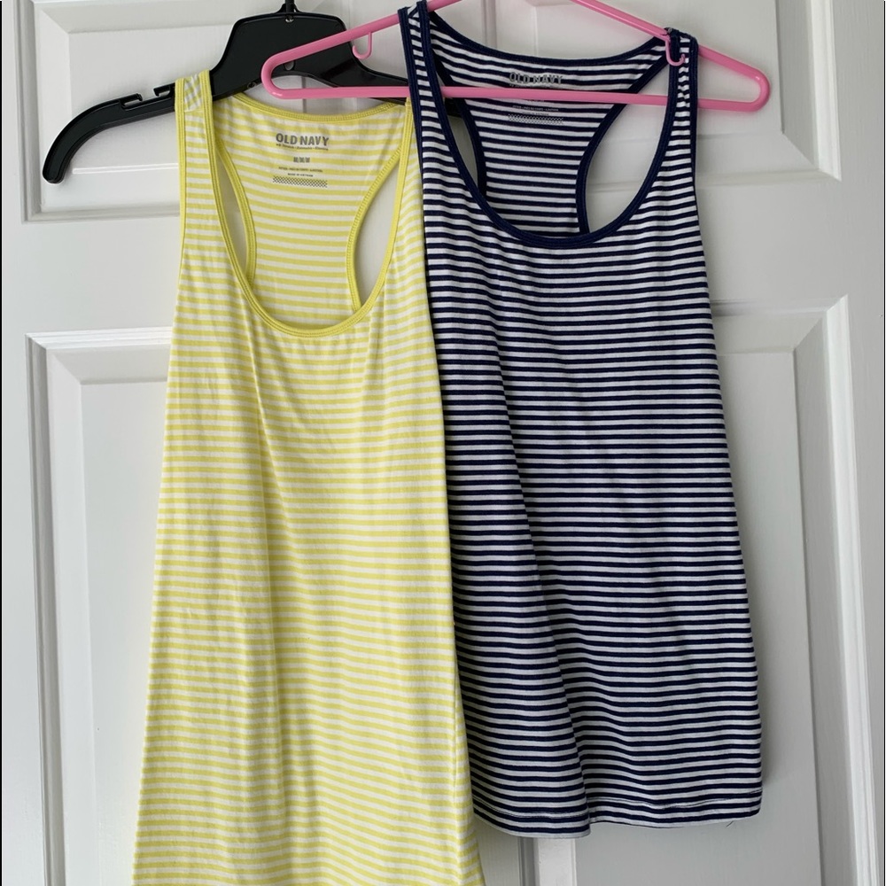 New without tags 2 Old Navy Tanks